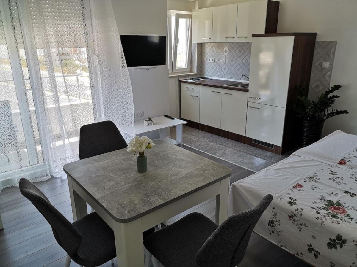 Apartments Dzeki Split Zewnętrze zdjęcie