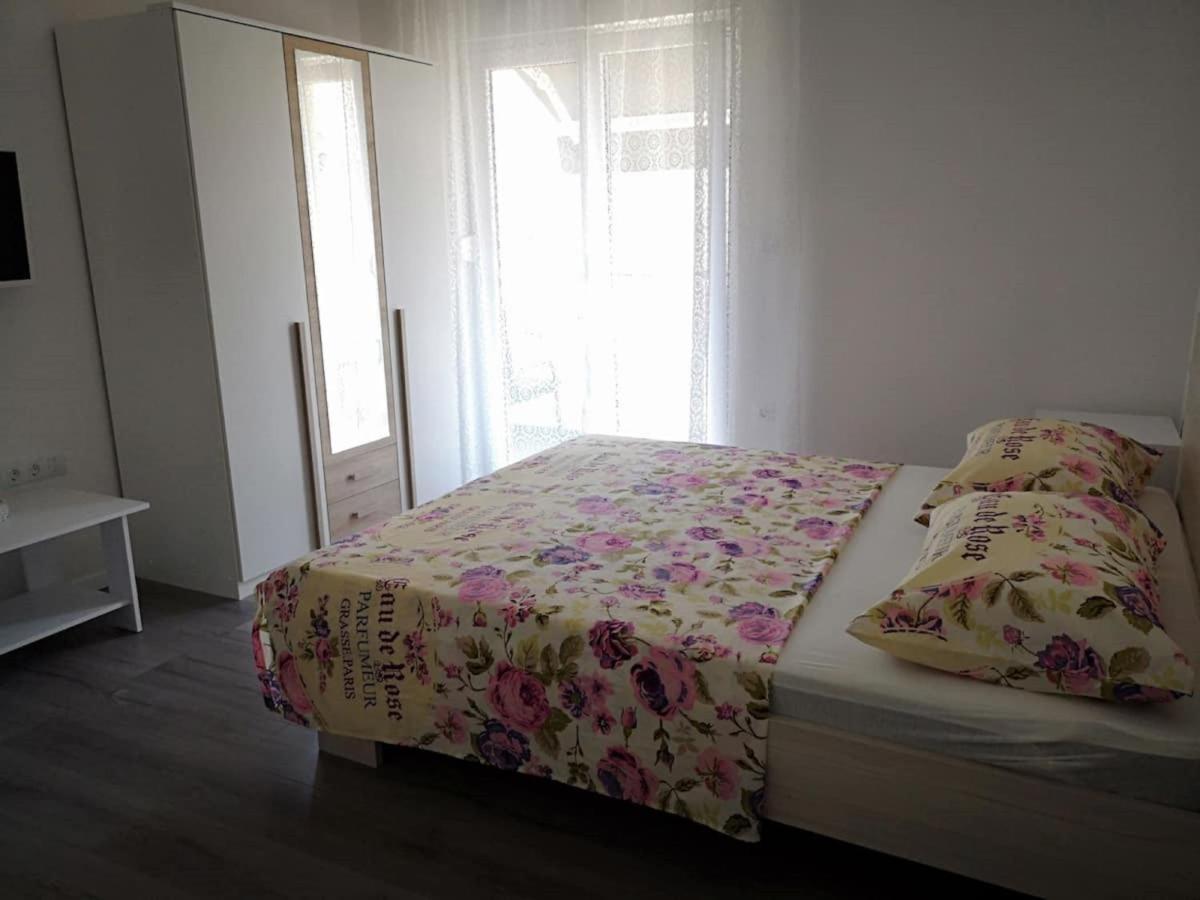 Apartments Dzeki Split Zewnętrze zdjęcie